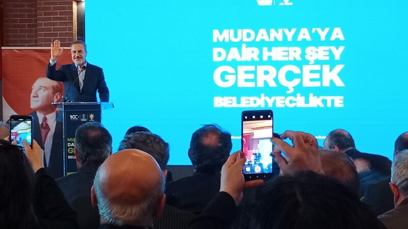 Olay Gazetesi Yazarı Ahmet Emin Yılmaz, Dışişleri Bakanı Hakan Fidan'ın