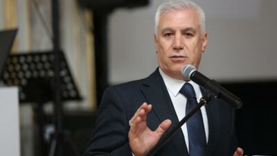 CHP’nin Bursa adayı Bozbey’den öğrencilere müjde!