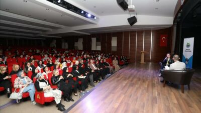 Girişimci kadınlar İnegöl’de başarı öykülerini anlattı