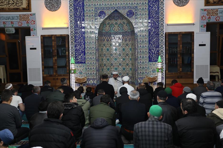 Hafız Abdurrahman Bozan İnegöllülerle buluştu