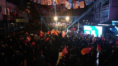 Cumhur İttifakı’ndan İnegöl’de gövde gösterisi