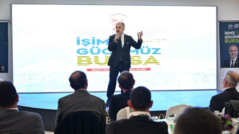 Başkan Aktaş’tan emeklilere müjde! Yüzde 25 indirim… Bursa Büyükşehir Belediye Başkanı Alinur Aktaş, Keles ilçesinde vatandaşlarla buluştu.