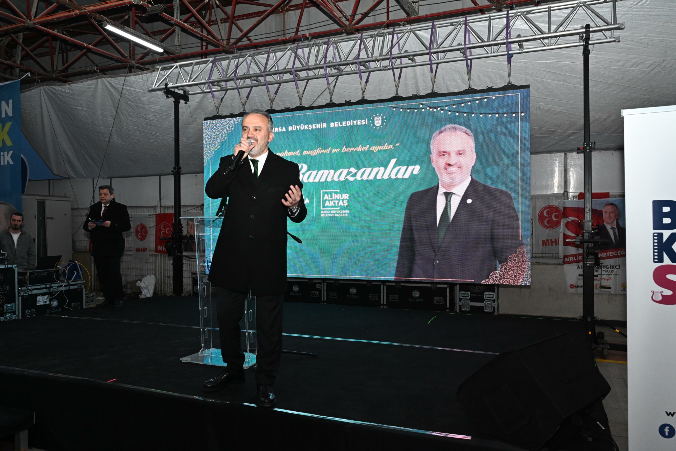 Başkan Aktaş, Mustafakemalpaşa’da konuştu: ‘5 yıl boyunca güzel işlere imza attık’ Başkan Aktaş, Mustafakemalpaşa’da konuştu: ‘5 yıl boyunca güzel işlere imza attık’