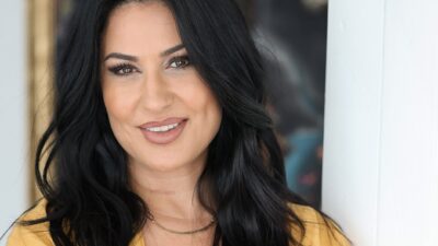 İclal Aydın’ın kardeşinin benzerliği dikkat çekti!