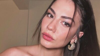 Demet Özdemir’in pozlarına binlerce beğeni!
