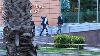 Fenerbahçe’nin önde gelen isimleri iftarda buluştu