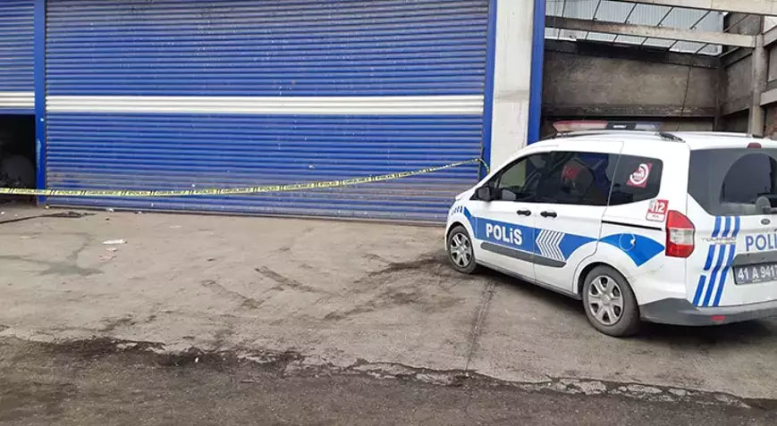 ‘Zam’ kavgasında kan aktı! Kiracısını bacağından vurdu ‘Zam’ kavgasında kan aktı! Kiracısını bacağından vurdu