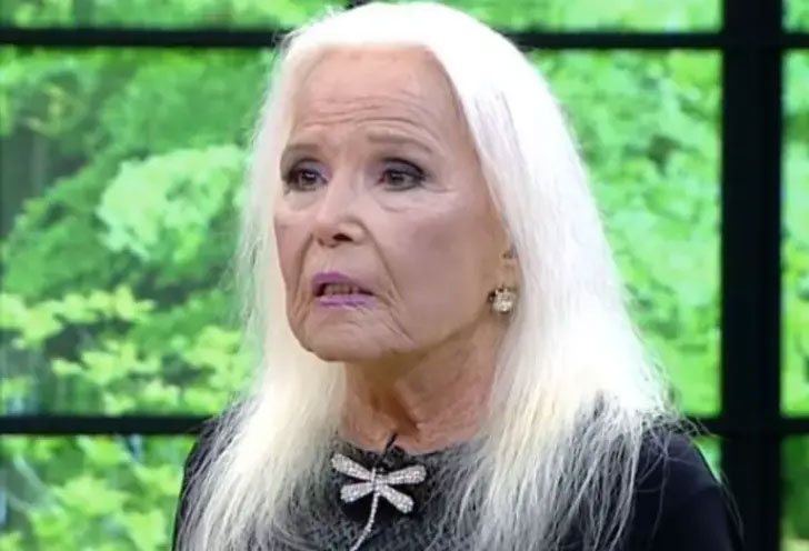 Gönül Yazar hastaneye kaldırıldı