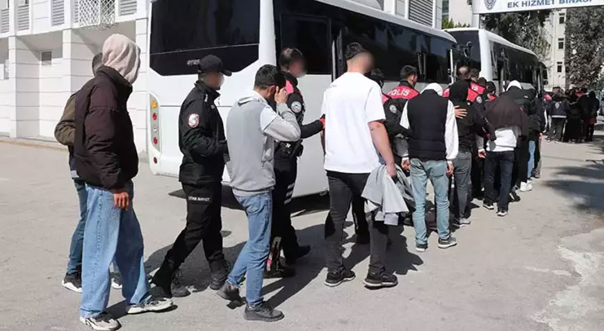 Kopya sitelerle 180 milyon liralık vurgun!