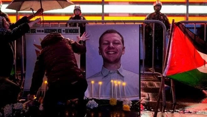 Filistin’de bir sokağa kendini yakan ABD askerinin adı verildi