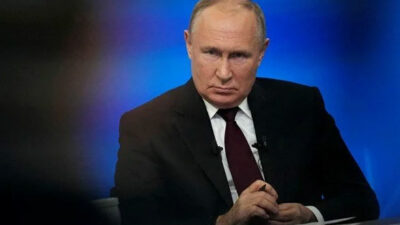 Putin’den Finlandiya sınırına askeri yığınak