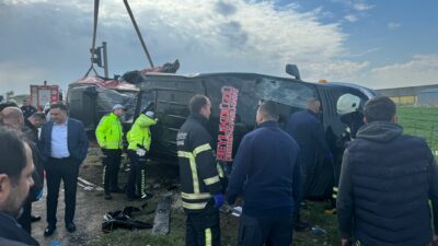 Katliam gibi kaza: Çok sayıda ölü ve yaralı var