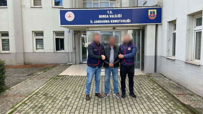 Bursa'da 9 yıl 7 ay kesinleşmiş hapis cezası bulunan firari