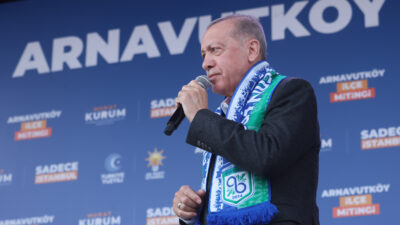 Cumhurbaşkanı Erdoğan: ‘İstanbul’un 5 yıl daha kaybetmeye takati kalmadı’