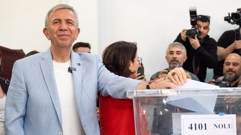 Ankara Büyükşehir Belediye Başkanı Yavaş, oyunu kullandı