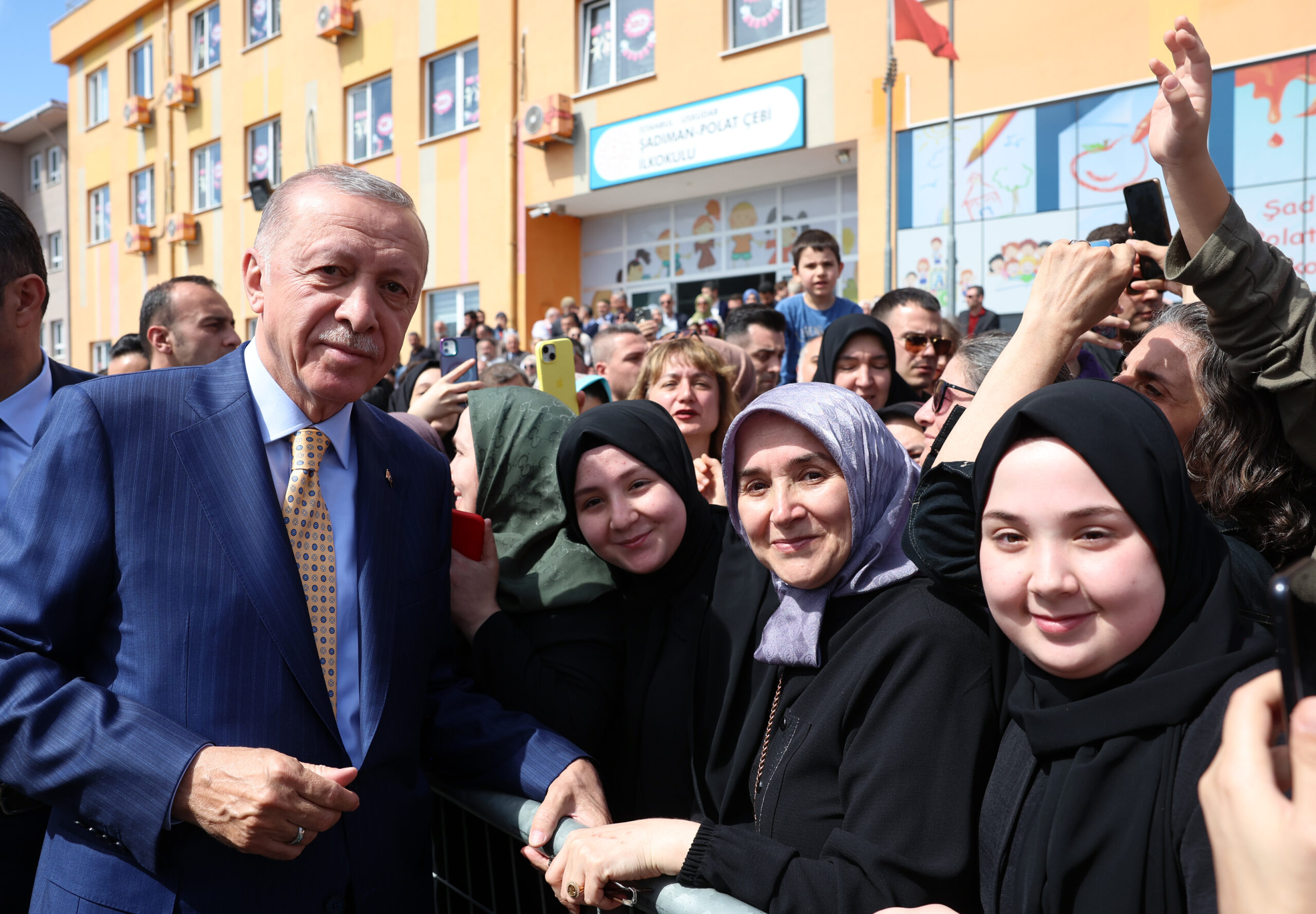 Cumhurbaşkanı Erdoğan’dan seçim sonrası ilk mesaj; ‘Son oy sayılana kadar..’