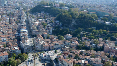 CHP Osmangazi Adayı Aydın kentsel dönüşümde adres gösterdi; ‘Hepsi yıkılmalı!’