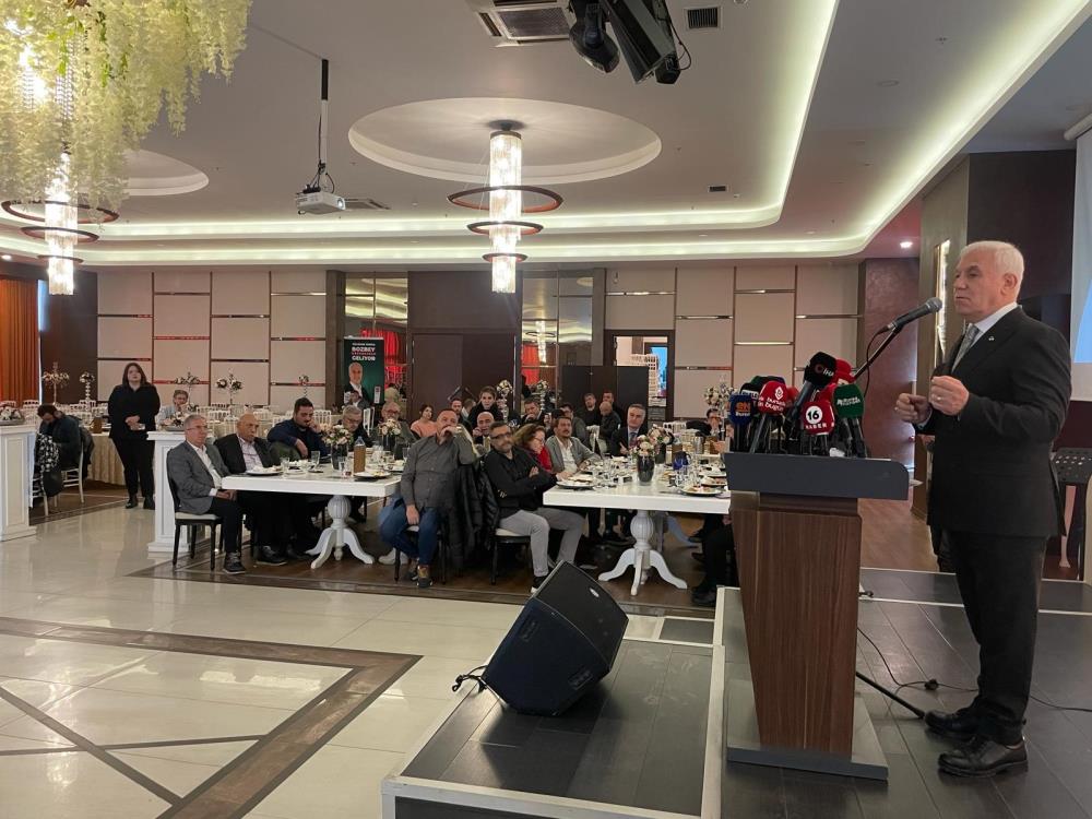 CHP Bursa Adayı Bozbey’den dikkat çeken Bursaspor sözleri
