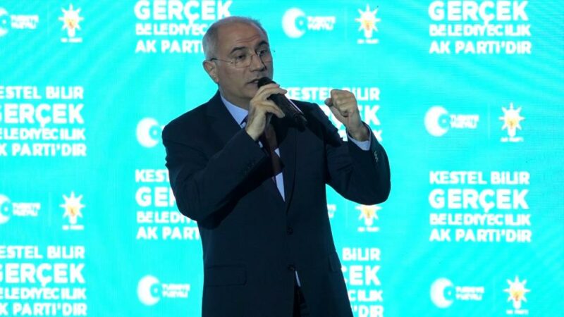AK Parti Genel Başkanvekili Efkan Ala, partisinin Kestel ilçe Belediye