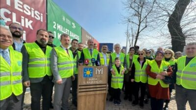 Bursa’da tanıtım tabelalarına verilen kamu zararı hakkında açıklama