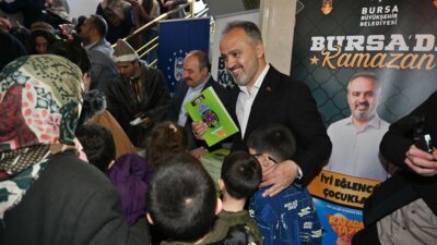 Bursa’da çocuklar Hayrimatör ile eğlendi