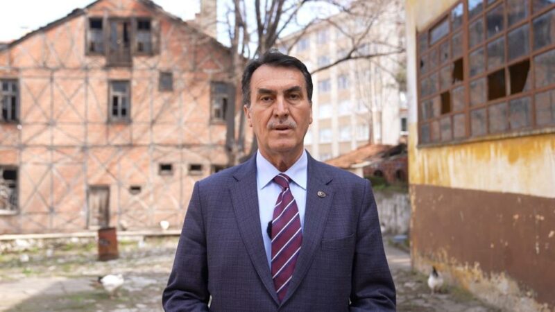Bursa’ya değer katacak proje! 2 asırlık fabrika ayağa kaldırılıyor Osmanlı Dönemi’nin Bursa’daki ilk endüstriyel yapılarından olan harabe halindeki 2