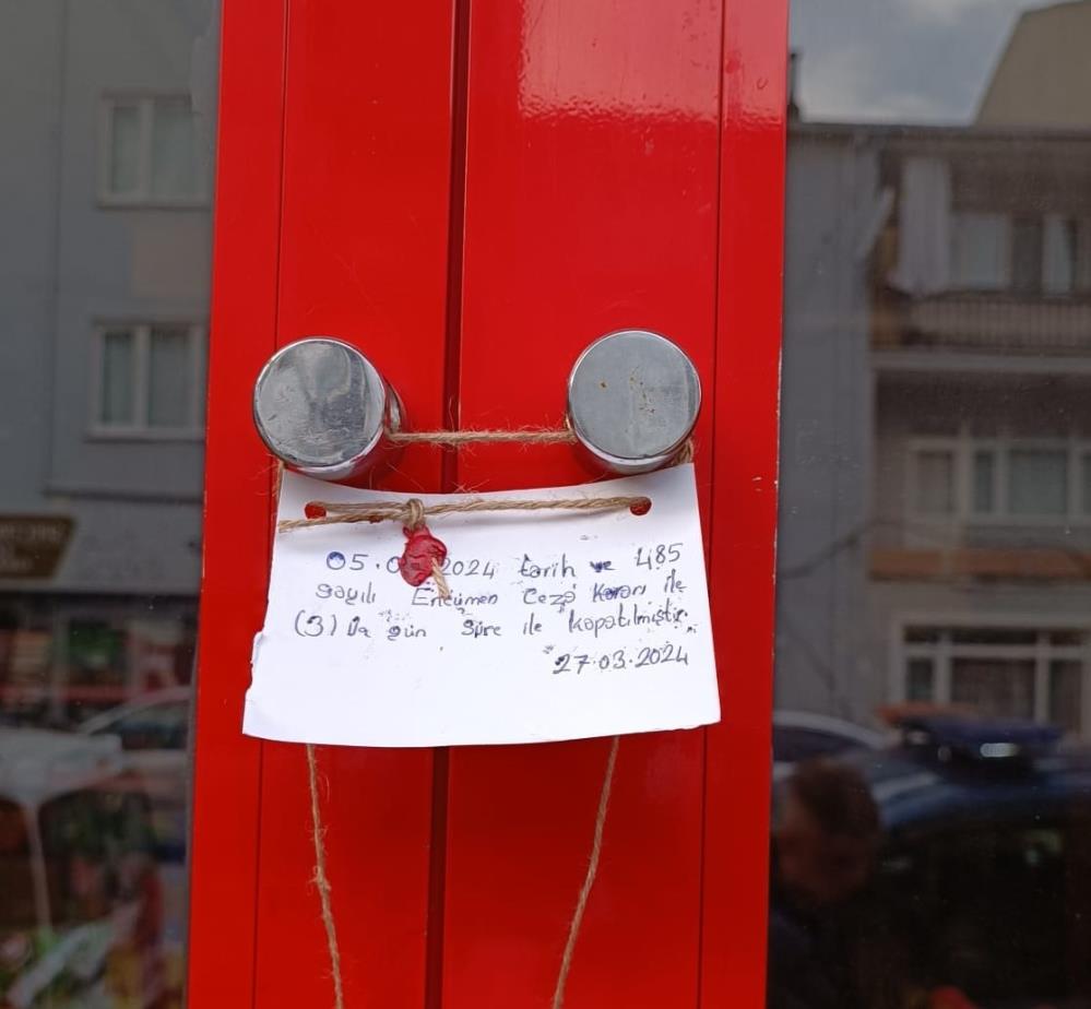 Bursa’nın bu ilçesinde 2 zincir market mühürlendi