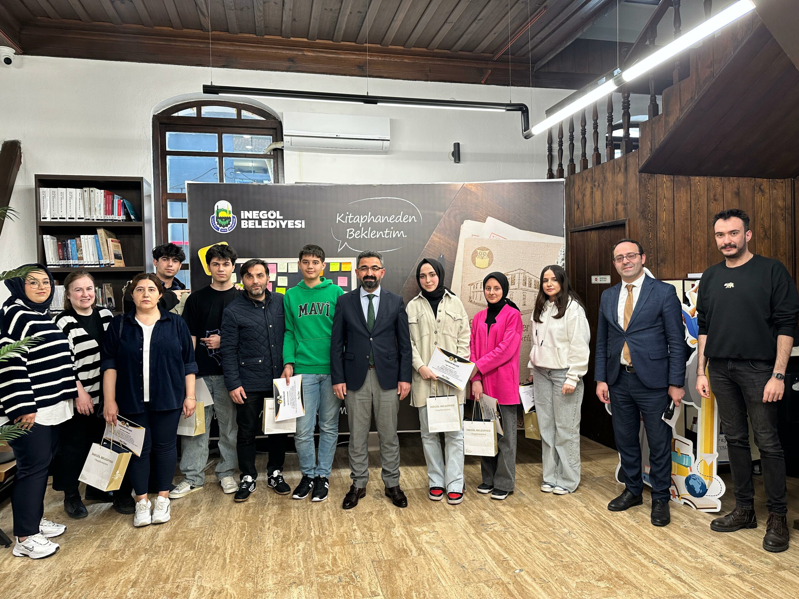 Bursa İnegöl’deki Nöbetçi Kitaphanelerin ‘en’leri belli oldu