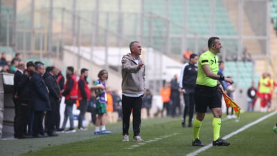 Bursaspor’un hocası Ümit Şengül’den mesaj; ‘Çıkmadık candan ümit kesilmez’