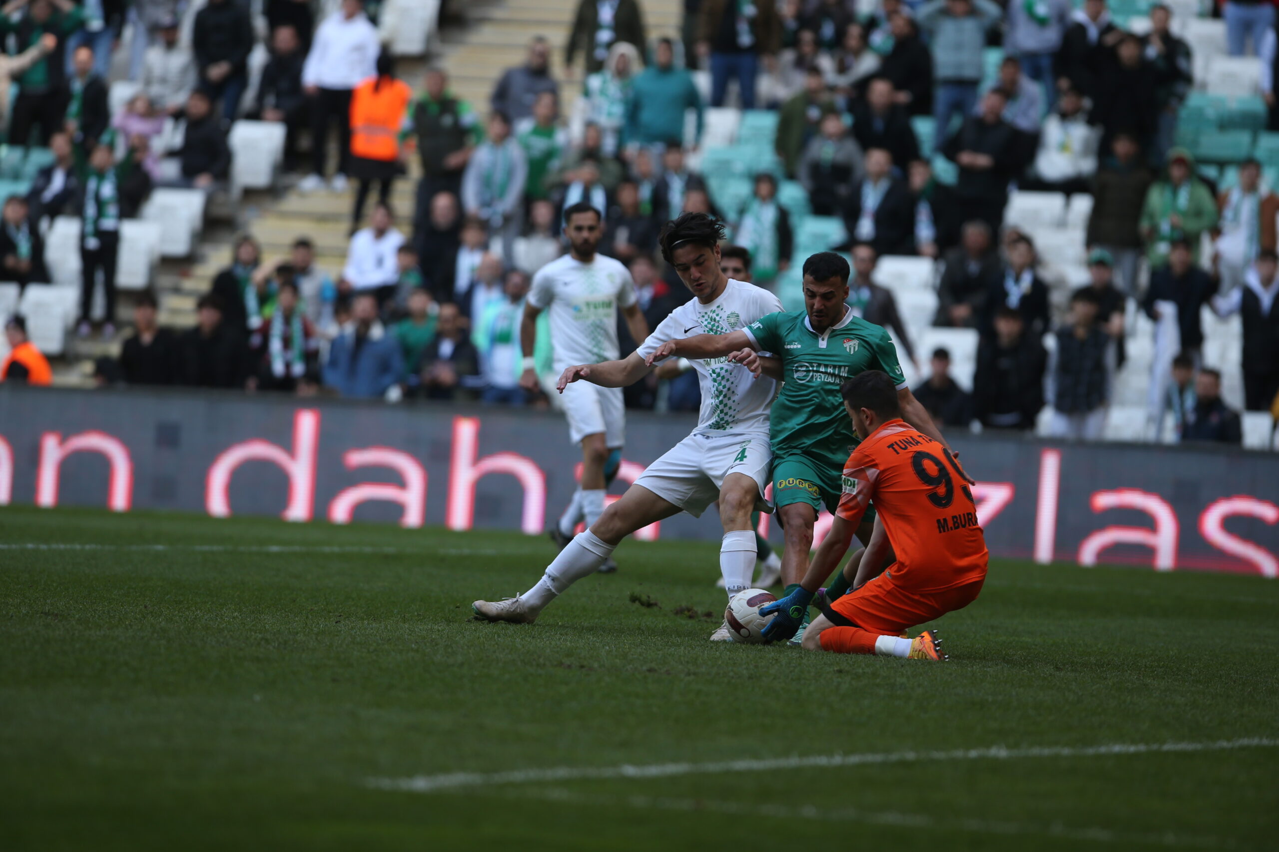 Bursaspor maçında gözden kaçmayan ayrıntılar!