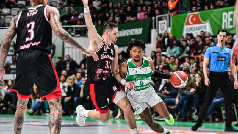 Bursaspor’un rakibi lig sonuncusu! Karadeniz’deki maç saat kaçta hangi kanalda? Mustafa Dağıstanlı Spor Salonu’ndaki kritik mücadele saat 18.00’de başlayacak.