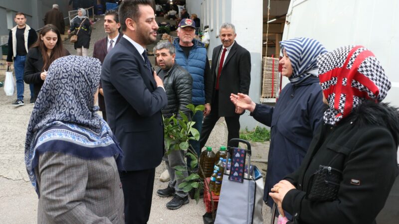 Projelerini vatandaşların talepleri doğrultusunda düzenlediklerini söyleyen Cumhur İttifakı AK Parti