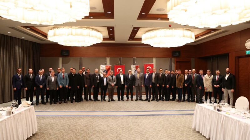 Emniyetspor'un geleneksel iftarına Bursa Emniyet Müdürü Dr. Sabit Akın Zaimoğlu
