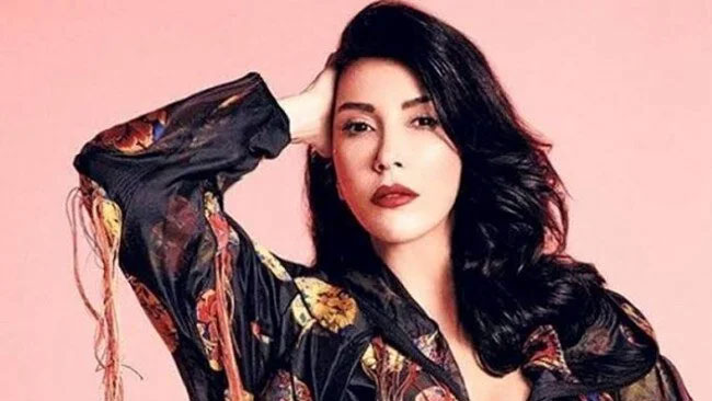 Hande Yener’in acı günü! “Dünyamı kaybettim”