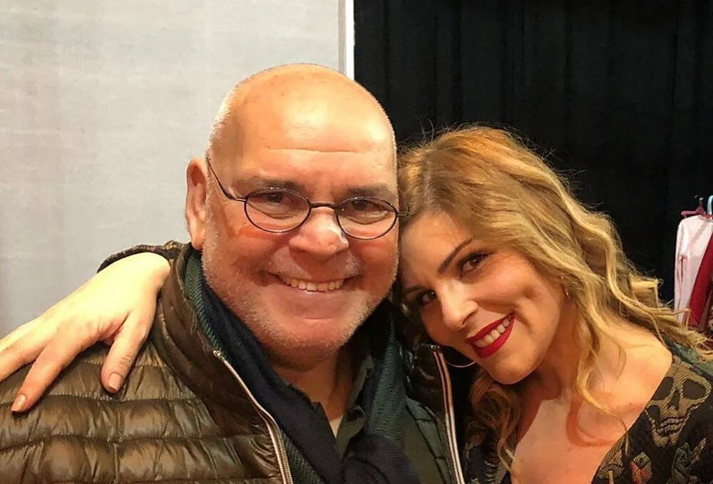 Rasim Öztekin’in kızı Pelin Öztekin paylaştı: Olmayı sevdiğin yerdeyim Rasim Öztekin’in kızı Pelin Öztekin paylaştı: Olmayı sevdiğin yerdeyim