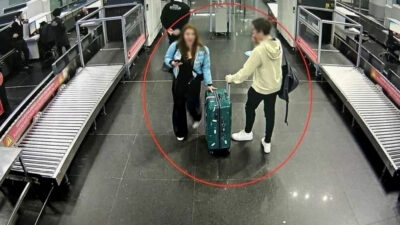 Türkiye’nin konuştuğu firar: T.C’nin babası Bülent Cihantimur gazetecileri görünce polis merkezine girmeden kaçtı