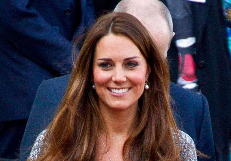 Babasının izinden mi gidiyor? Prens William’ın Kate’i aldattığı iddiası gündemde