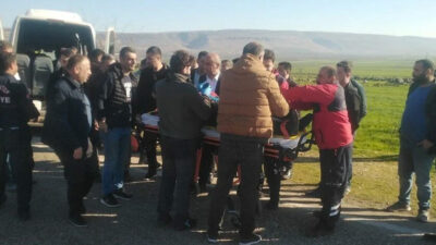 İşçi servisi direğe çarptı: 16 yaralı