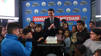 Dündar’a en özel doğum günü