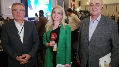 OLAY Yazarları Ahmet Emin Yılmaz ve İhsan Aydın CHP Seçim Merkezi’nde seçimleri değerlendirdi…