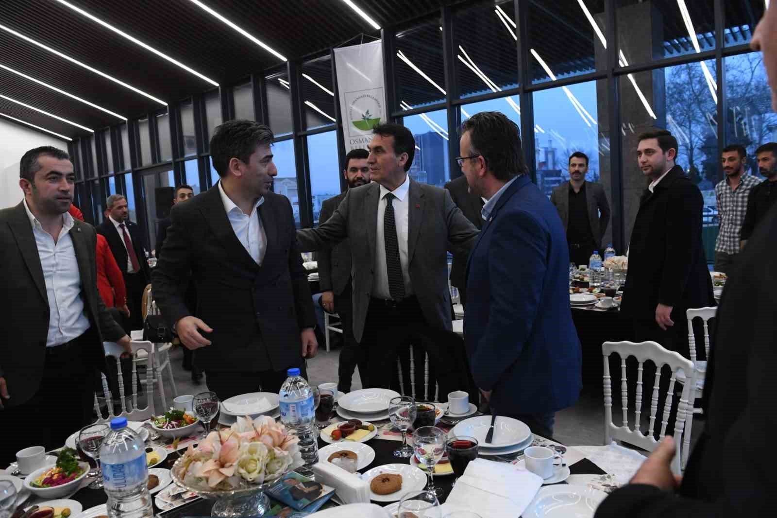 Başkan Dündar, MHP teşkilatıyla iftar yemeğinde buluştu