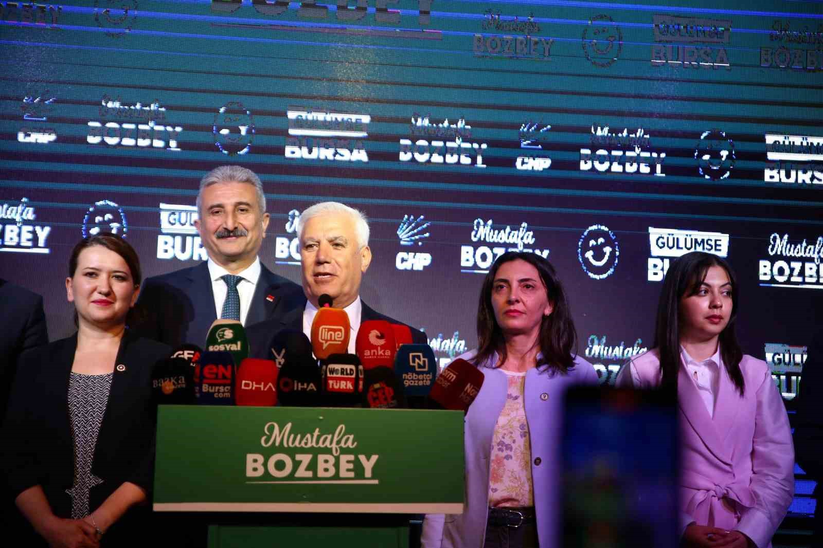 Bozbey: Bursa tarihine altın harflerle yazılacak bir gün Bozbey: Bursa tarihine altın harflerle yazılacak bir gün