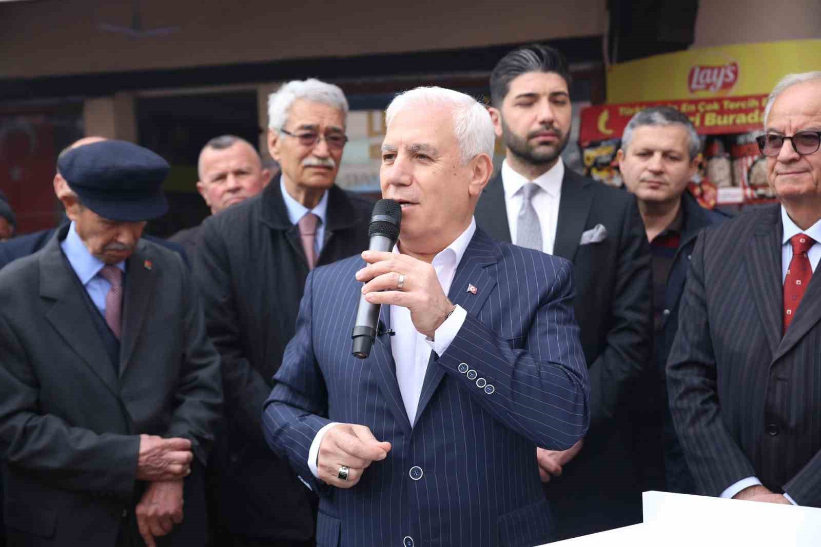 CHP’nin Bursa adayı Bozbey, Orhaneli’den seslendi: ‘1 Nisan’da hep birlikte gülümseyeceğiz’
