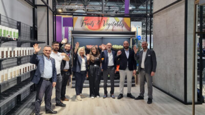 ÜÇGE, Almanya EuroCIS’te çevresel çözümlerini ve akıllı perakende teknolojilerini tanıttı