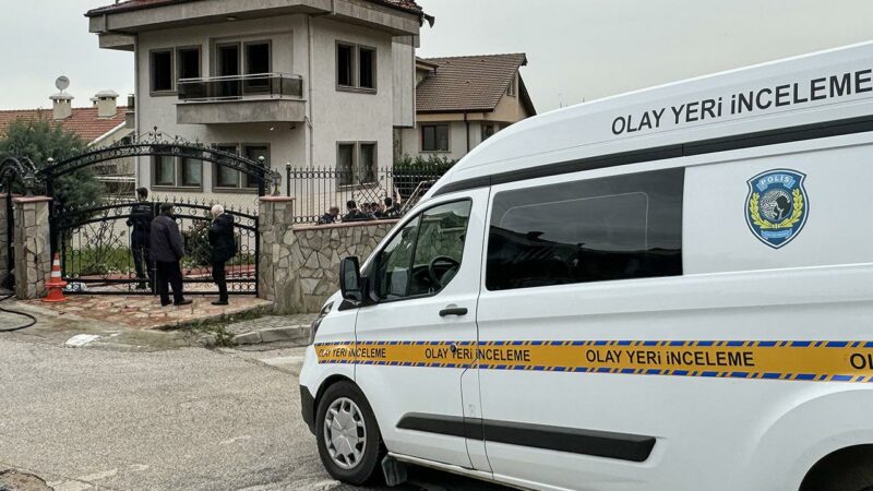  Bursa'nın Osmangazi ilçesinde 3 katlı villada bir kişinin yaralandığı patlama