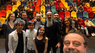 Sinema dünyasının naif hikayelerinden ’Sırrını Biliyorum’un Bursa Downtown Yaşam ve