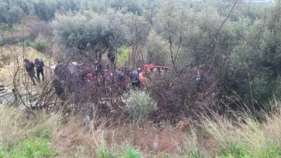 Bursa’da otomobil şarampole uçtu