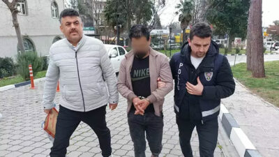 Kapıyı girip, girdi! 3 gün boyunca eşyaları çalıp, valizle taşıdı