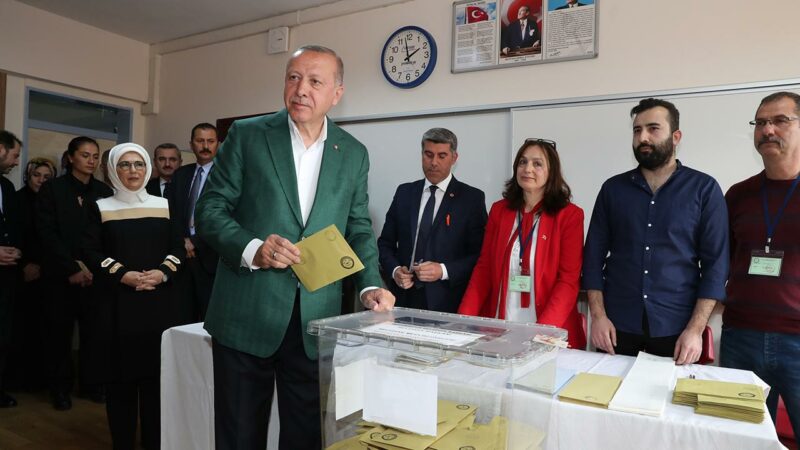 Liderler oylarını nerede kullanacak? Yerel yöneticilerini belirlemek üzere yarın sandık başına gitmeye hazırlanan Türkiye'de,