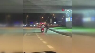 Görüntüler Bursa’dan… Motosiklet ile bisikleti çekti
